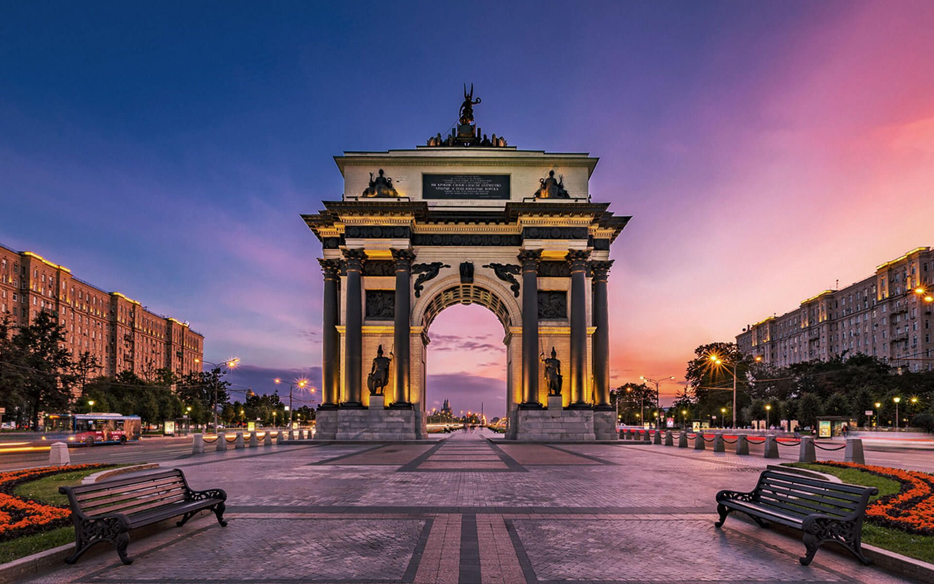 Жизнь в центре событий